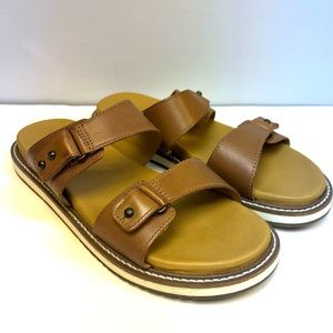 Keen- Woman’s Sandal’s- Brown, Size:8.5, Great‎ condition